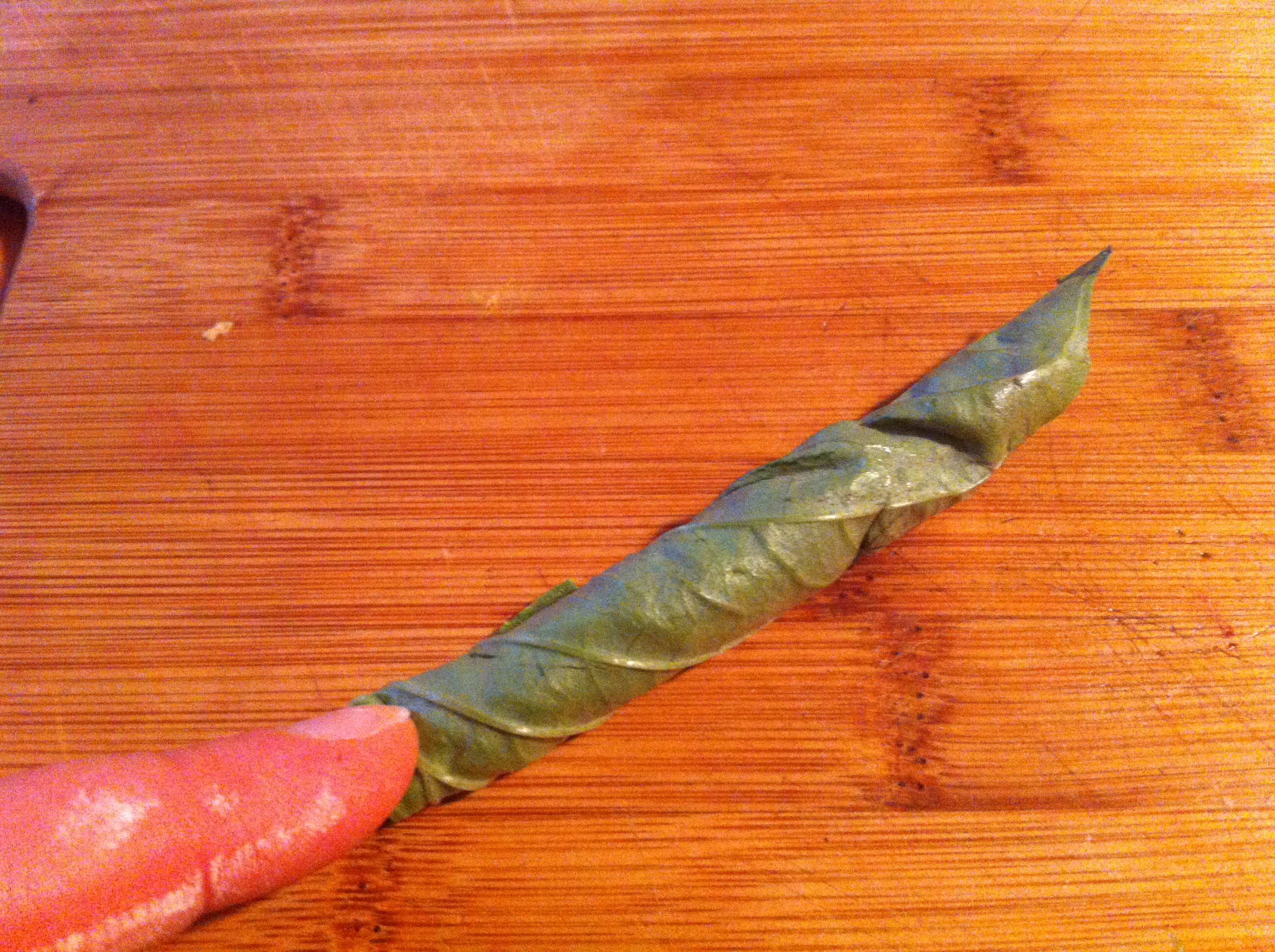Roll leaves